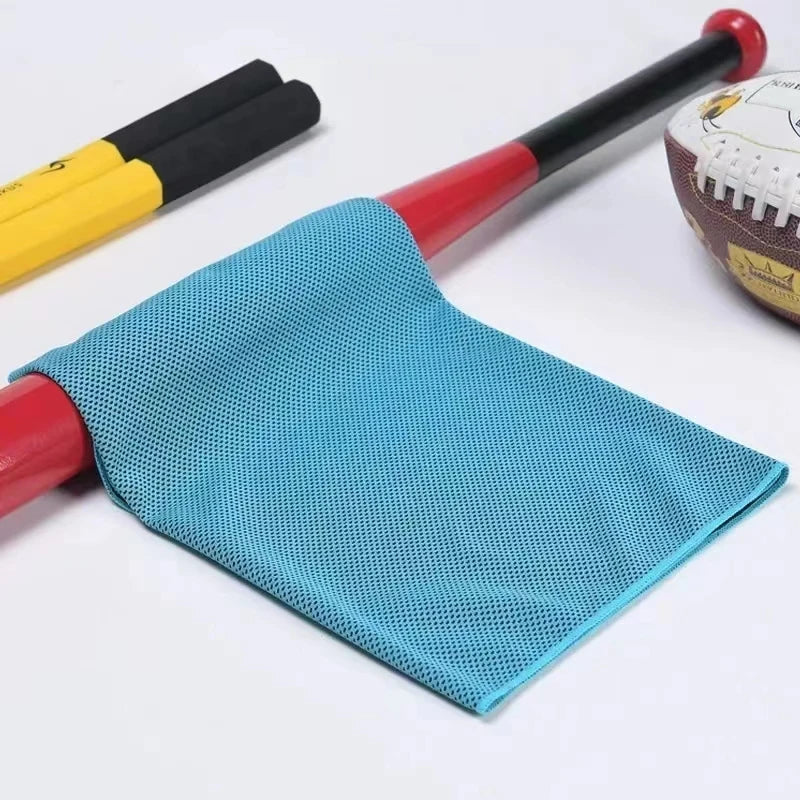 Portable Sport Towel with Mini Silicon Gel Set